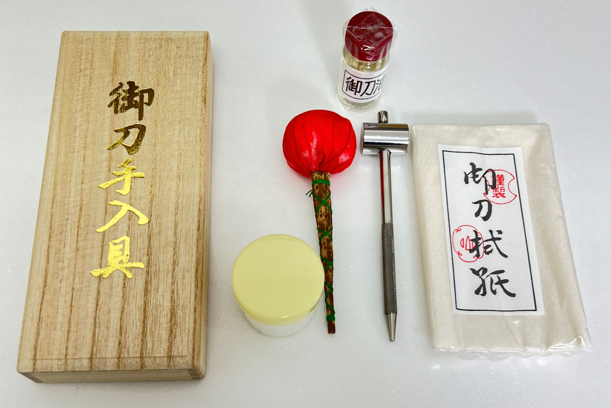桐箱手入れ道具　目釘抜入